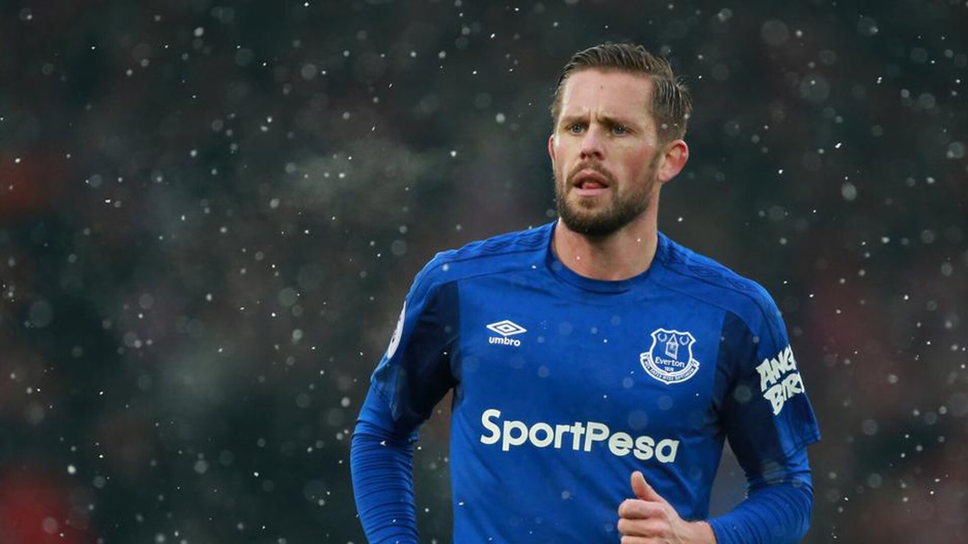 逆境中的顽强拼搏，赢得最关键胜利！，表达在逆境中也能拼搏的句子